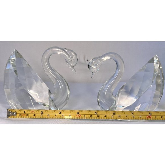 Shannon Irish Handmade Crystal Swan Paperweights Set Of Two - Picture 3 of 5